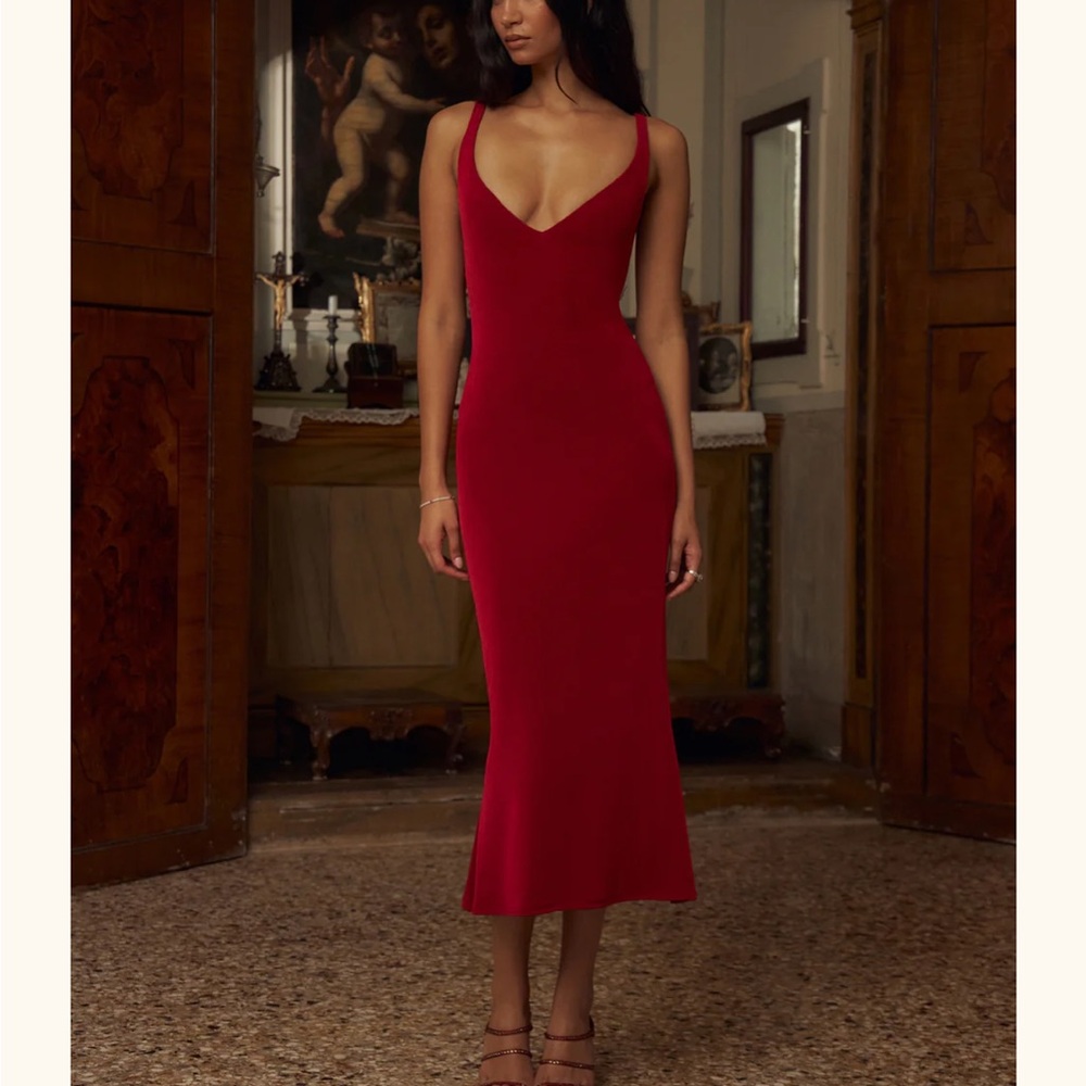 Mirror Palais Scarlet Midi Dress